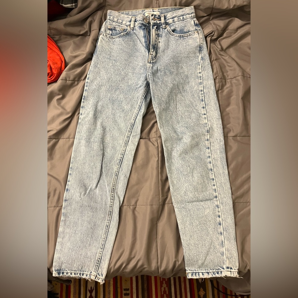 Acid wash blue mom jeans